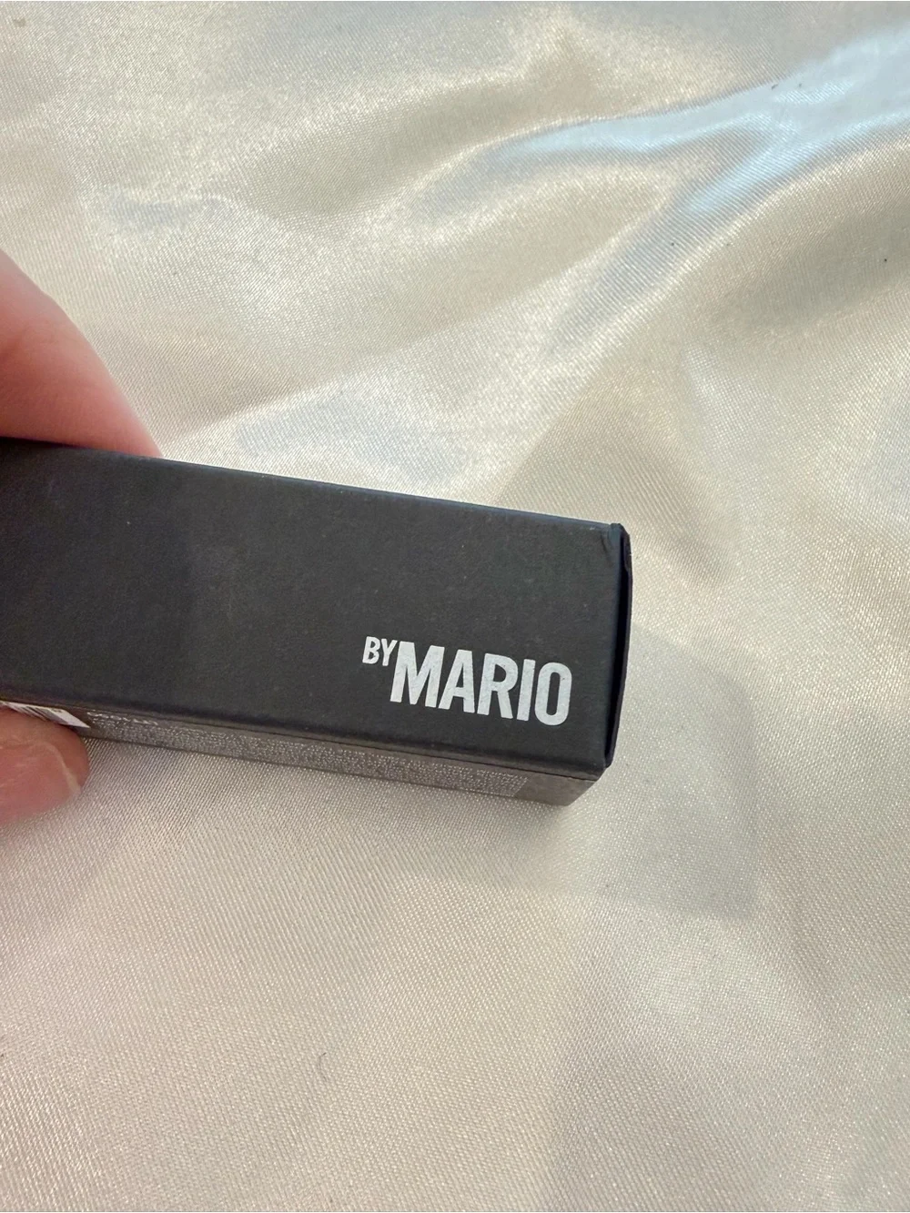 Makeup by Mario Moistureglow Plumping Lip Color .11oz Full Size New MOCHA RAISIN